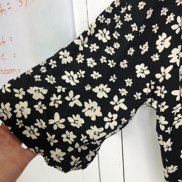 Maurices Top Womens XXL Kimono Pull On Daisy FLorals Spring Peplum Waist Casual - Picture 5 of 12